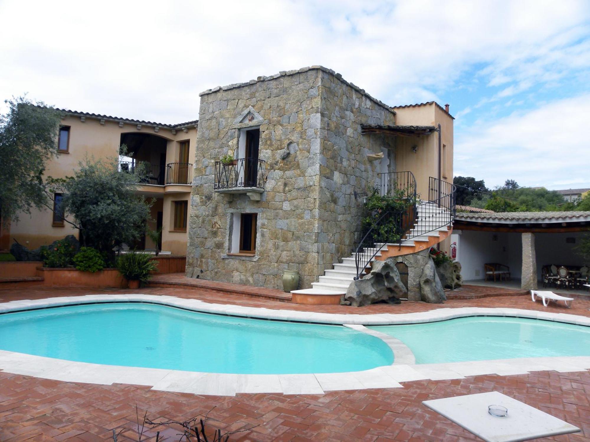 Hotel San Pantaleo Eksteriør bilde