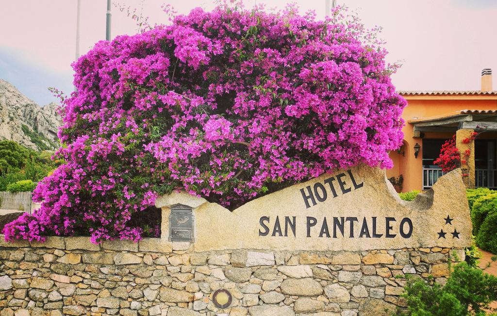 Hotel San Pantaleo Eksteriør bilde