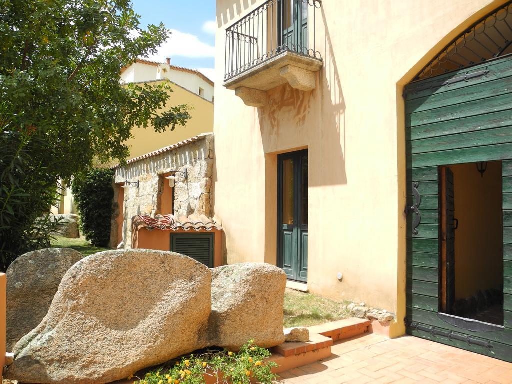 Hotel San Pantaleo Eksteriør bilde