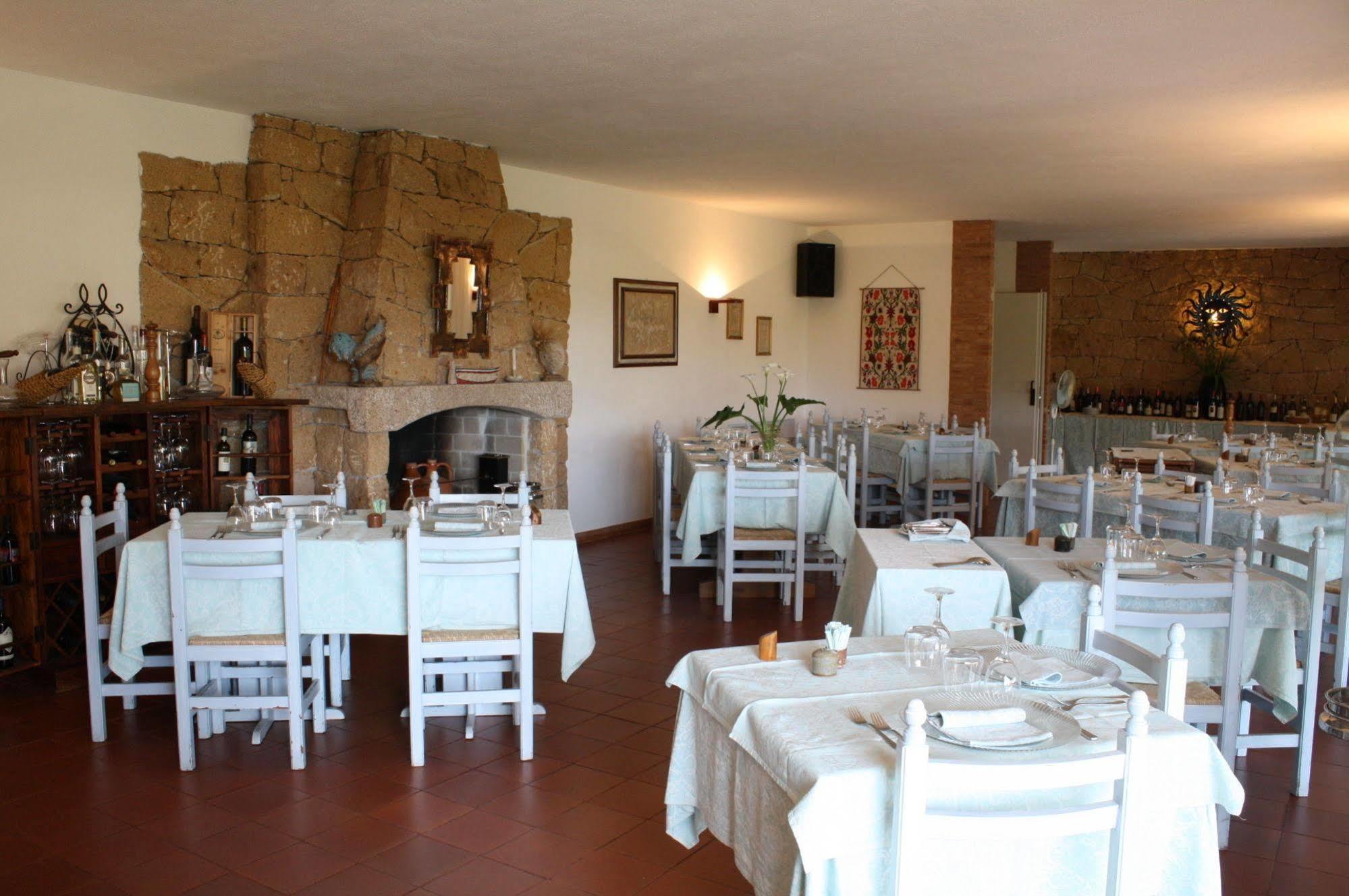 Hotel San Pantaleo Eksteriør bilde